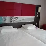 머큐어 호텔 4*