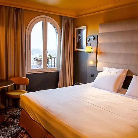 Mercure Hotel 4*