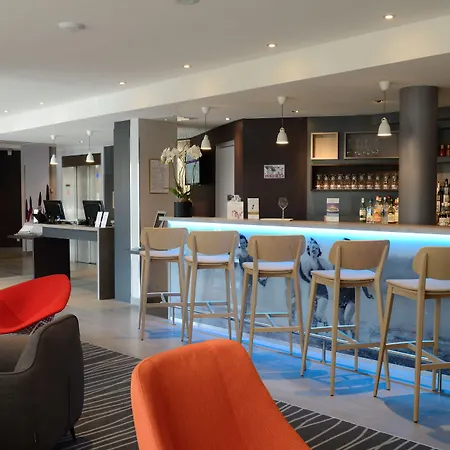 翁弗勒尔美居酒店 4*