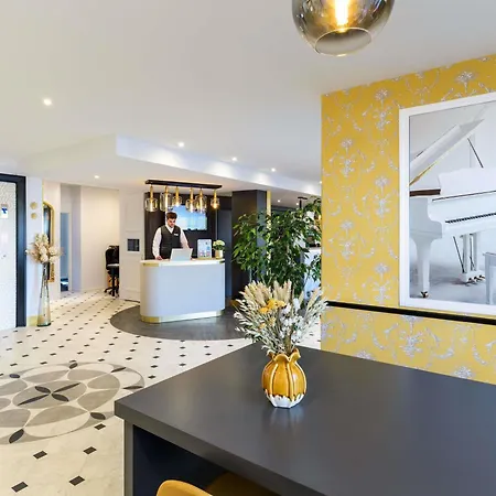 Mercure 4* Ονφλέρ