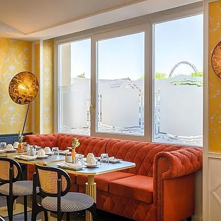 Mercure 4* Ονφλέρ