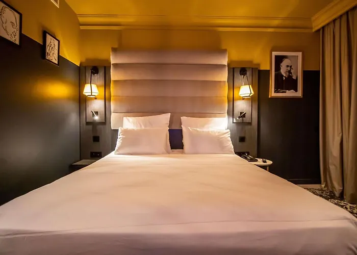 翁弗勒尔美居酒店 4* 翁弗勒尔